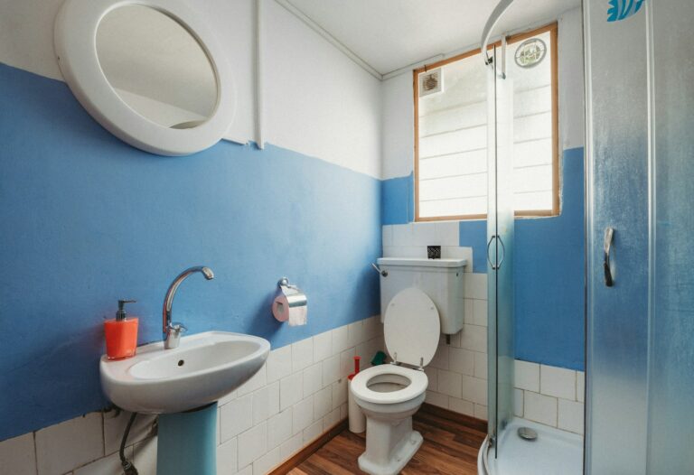 altes Badezimmer